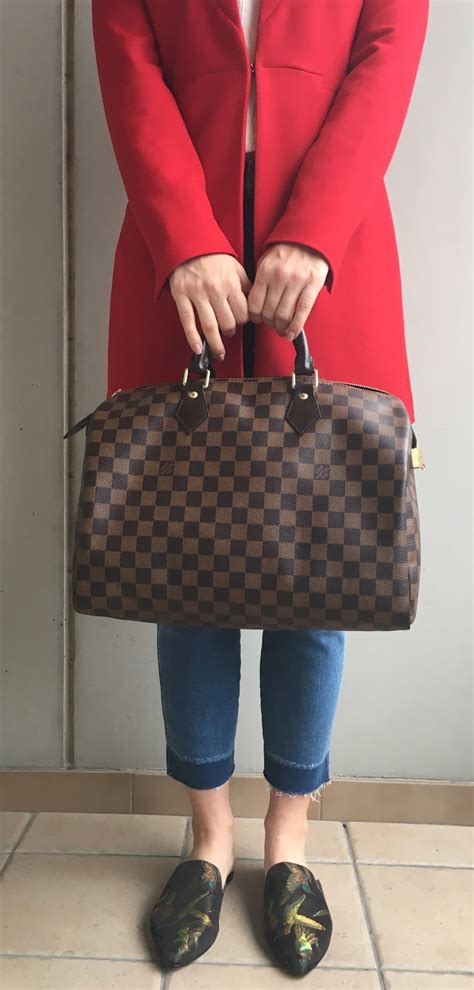 louis vuitton speedy bandouliere 30 vs 35